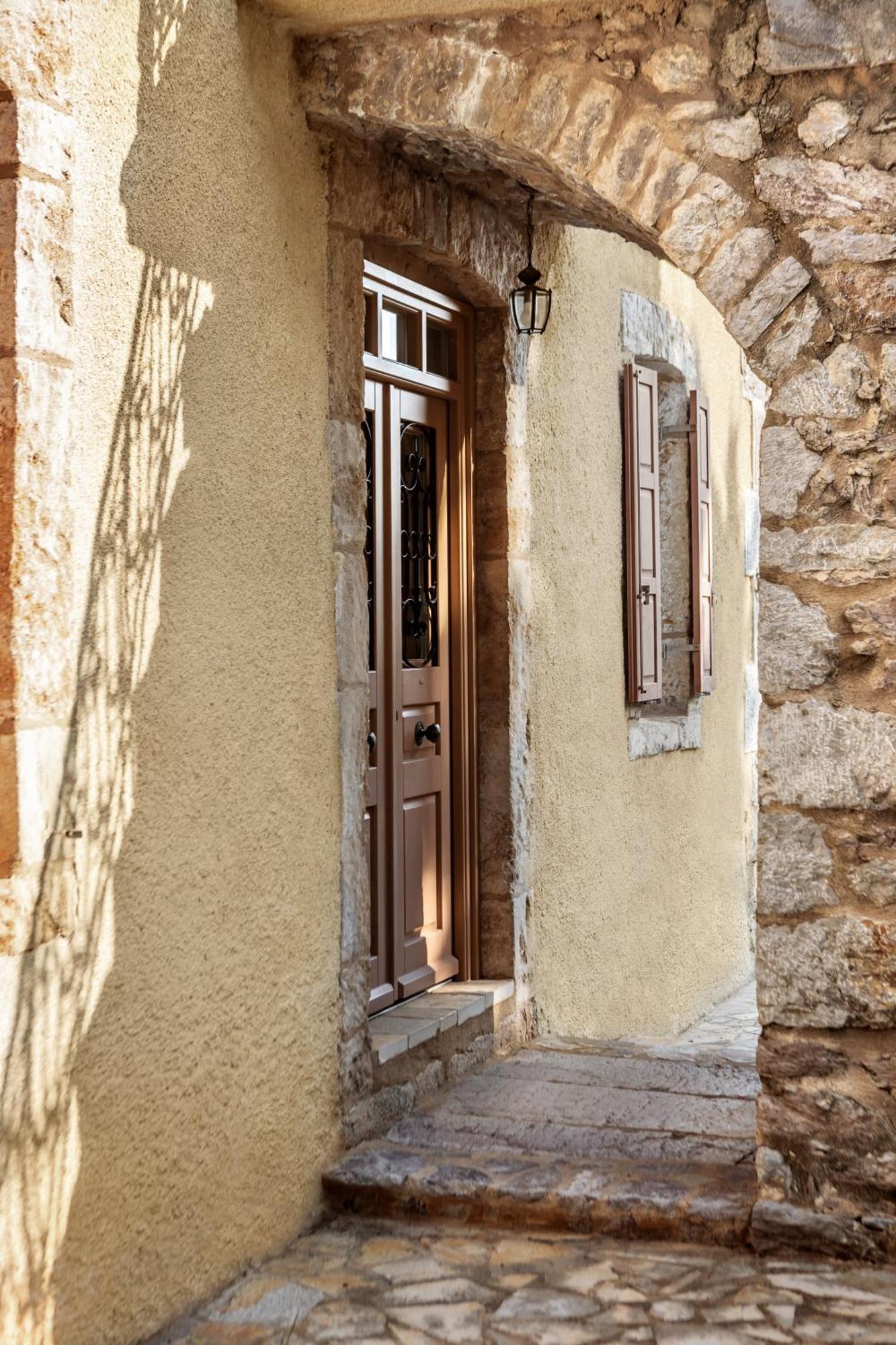 فندق Archontiko Parnassus Dadi أمفيكليا المظهر الخارجي الصورة